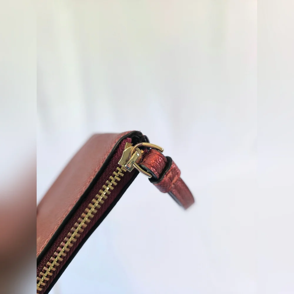 Coach Leather Wristlet Corner Zip Metallic Red Cherry Maroon Rust Wallet Clutch - Picture 3 of 10